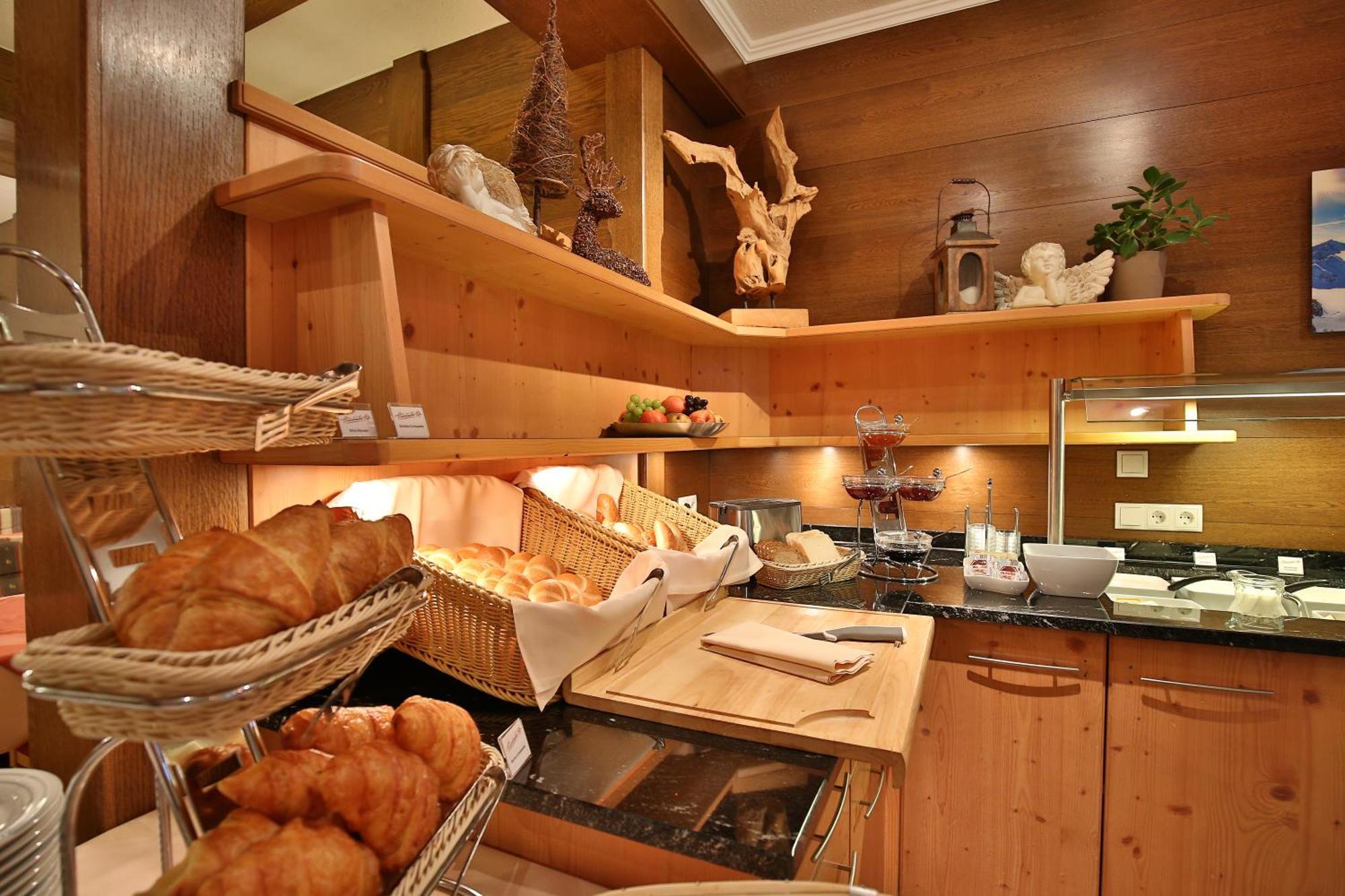 Hotel Garni Hainbacherhof سولدن المظهر الخارجي الصورة