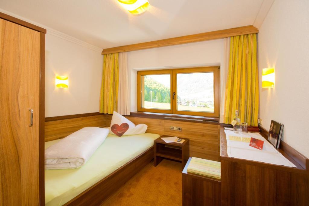 Hotel Garni Hainbacherhof سولدن الغرفة الصورة